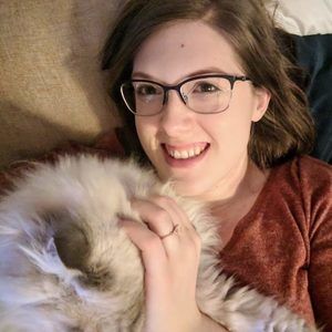 Meet your Posher, Dana